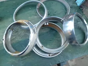 fiat 1100,fiat 1400 ecc cornici fari nuove e usate - Foto 1 di 4