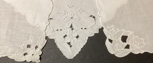 Lot 3 Napkins White Linen Embroidered Madeira Eyelet Vintage Cutwork Floral - Picture 1 of 6
