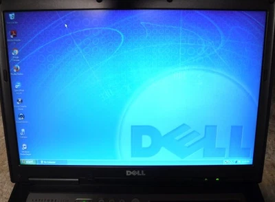 Laptop Dell Latitude D830 Windows XP Pro Procesador Intel Core 2 250 GB Disco duro Foto 1 de 4
