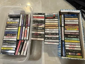 85 Country Music Cassettes LeAnn, Shania, Tanya, Alan Jackson, Buffett, Beach - Picture 1 of 4