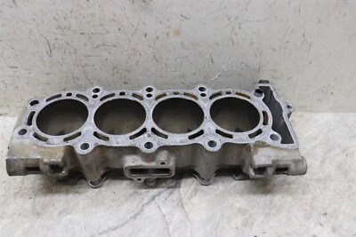 Kawasaki Ninja ZX6R 1998-1999 motor cilindros jarras orificios Foto 1 de 4