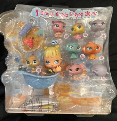 Bratz lil Angelz Bathtime Cloe #736 con mascotas #735, 737-740 742-744, NUEVO 4+, MGA Foto 1 de 4