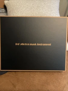 Instrumento de máscara de fotón LED nuevo en caja - Imagen 1 de 3