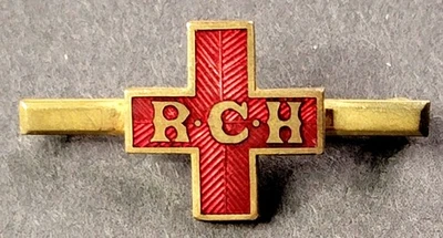 Vintage Mid Century Royal Columbian Hospital Red Cross Nurse's Pin - Image 1 of 2