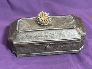Stella Dot Gold Size 6.5 Ring 40s Inspired Flower Sputnik Design Chrysanthemum - Picture 1 of 4