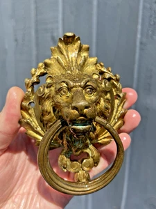 1 QUALITY FRENCH ANTIQUE LIONS HEAD MASK GILT BRASS DOOR KNOCKER OR HANDLE PULL - Picture 1 of 14