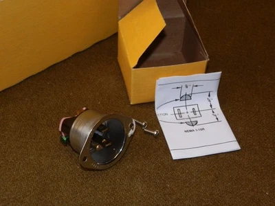 Hubbell HBL5240 Mini Flanged Inlet, 15A, 125V, 2P, 3 Wire Grounding - Image 1 of 4