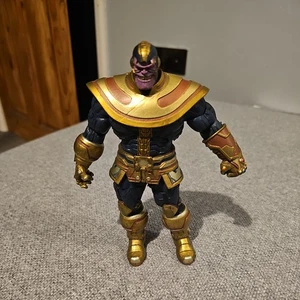 Diamond Select Toys Thanos Action Figure Marvel Articulated 7.5” - Picture 1 of 10