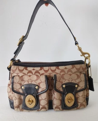 Auténtico Coach Legacy Doble Llave en Mano Bolsillo Firma Cuero Jacquard De Colección Foto 1 de 4