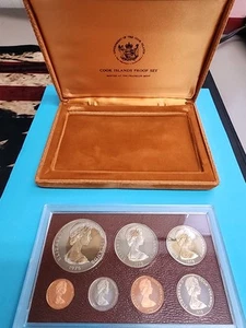 TONED 1973 Cook Islands 7 Coin Proof Set in Original Box Royal Australian Mint - Picture 1 of 7