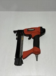Husky Tools Pneumatic Air 1/4" Crown & Brad Stapler DK764200AV - Picture 1 of 8