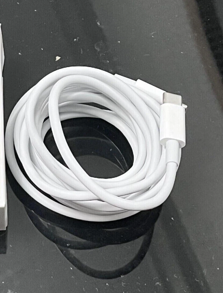 Apple Type C to Type C Cable Data Cable 1M MUF72AM - Image 1 of 1
