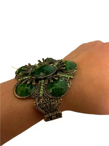VINTAGE GOLD TONE, Green  RHINESTONE SPRING BRACELET Flower - Picture 1 of 6