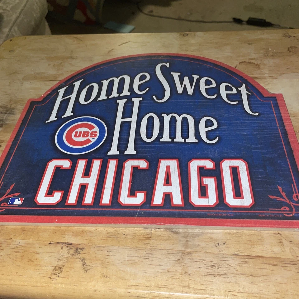 MLB Plank Sign Chicago Cubs - Image 1 of 4