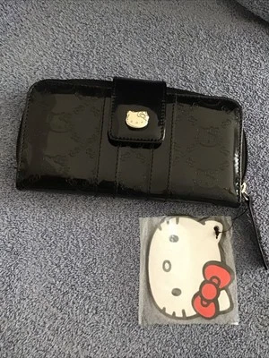 Hello Kitty Loungefly Wallet Wristlet Purse NEW 2012 Tag Black Quilted Sanrio - Image 1 of 4