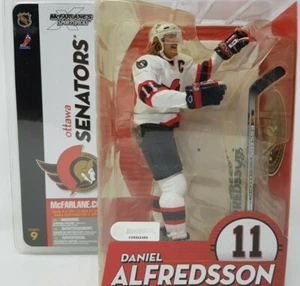 MCFARLANE - NHL SERIES 9 – DANIEL ALFREDSSON - OTTAWA SENATORS 6” ACTION FIGURE - Picture 1 of 4