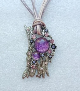 Halskette Modekette Bänderkette länglich lila Strass Anhänger Modeschmuck - Bild 1 von 6