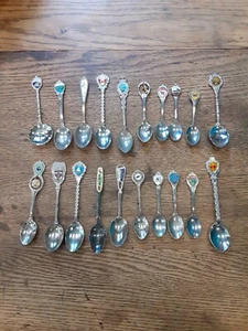 Collectible Travel Spoons Set Of 20 US States Vintage - Picture 1 of 5