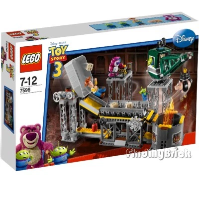 Lego Toy Story 7596 Compactador de Basura Escape Lotso Oso Hamm Cerdo Woody Aliens NUEVO Foto 1 de 4