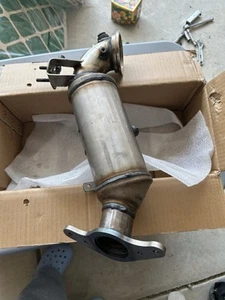Catalytic Converter Chevrolet Equinox 2018-2019 - Picture 1 of 9