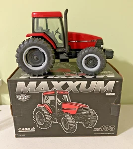 CASE IH MAXXUM MX135 TOY TRACTOR 1997 ERTL DIECAST 1:16  4250 CA NIB - Picture 1 of 5