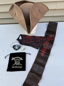 Disney Parks Pirati dei Caraibi Cappello Pirata Accessori Costume Halloween - Foto 1 di 11