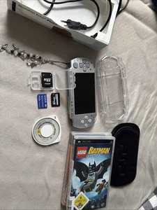 Sony PlayStation Portable PSP-2000 Ice Silver Handheld Konsole Retro - Bild 1 von 11