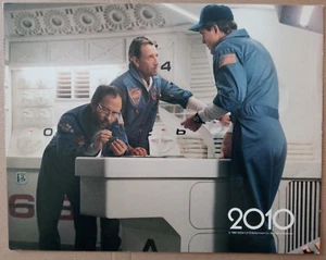 ORIGINAL US LOBBY CARD 2010 Roy Scheider - Picture 1 of 1