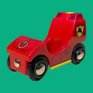 BRIO Eisenbahn Feuerwehrauto mit Licht und Sirene Light & Sound rot # - Bild 1 von 4