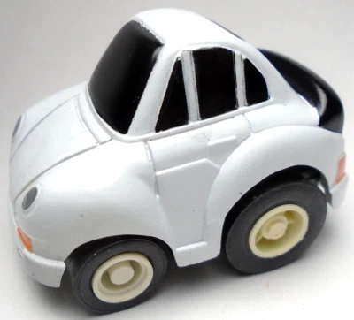 1988 FUNRISE MINI VOLKSWAGEN BEETLE BUG WHITE 1 3/4" PULLBACK & GO RACER - Image 1 of 4