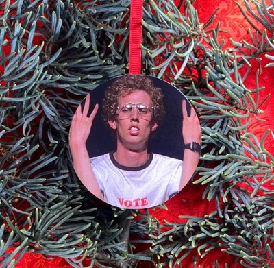 ADORNO ÁRBOL DE NAVIDAD NAPOLEÓN DINAMITA personalizado grabado láser regalo Foto 1 de 4