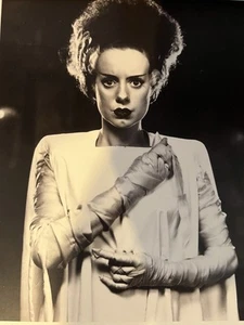 1935 THE BRIDE OF FRANKENSTEIN ELSA LANCHESTER 8.5x11 Halfway To Halloween - Picture 1 of 2
