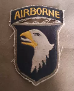 WW2 Airborne screaming eagle rare white tongue repro - Picture 1 of 2