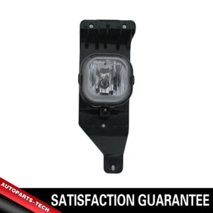 TYC Fog Light Assembly Right Passenger Side Driving Lamp For Ford Excursion 2005 - Picture 1 of 4