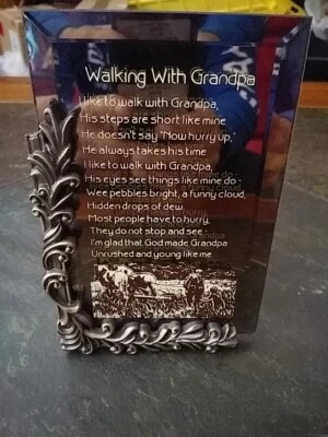 Soporte de vidrio para poema del abuelo Walk With Grandpa Foto 1 de 2