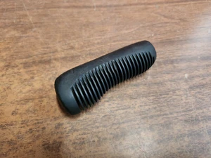 Ariens Model 936038 Lawn Tractor Deck Lift Handle Grip 21546408 21547565 - Picture 1 of 3