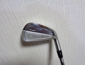 Bridgestone J15 CB 4 iron MODUS3 TOUR120 S with CADERO grip - Picture 1 of 6