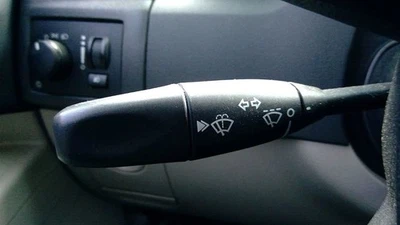 Interruptor de columna giratorio y limpiaparabrisas para 05-10 300 267670 Foto 1 de 4