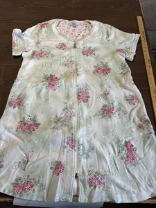 KAREN NEUBURGER L Green With Flowers Nightgown Nightshirt Short Sleeve Zip Front - Picture 1 of 4