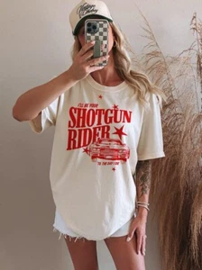 I'L Be Your Shotgun Rider Red Graphic, Cowboy Carter Shirt, Beyhive Exclusive - Picture 1 of 3