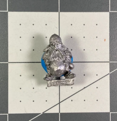 Citadel GOBLOBBER DWARF CREWMAN w/ ROCK vintage 80's Warhammer  Oldhammer AB25 - Image 1 of 2