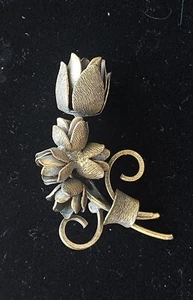 Vintage floral brooch pin gold silver tone bouquet MCM Scandinavian style - Picture 1 of 5