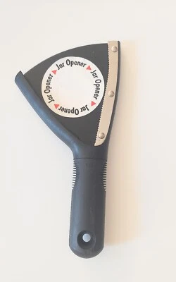 Abridor de tapa de tarro de fácil agarre OXO Good Grips Foto 1 de 4