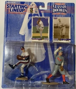 Starting Lineup 1997 Classic Doubles Greg Maddox e Cy Young - Foto 1 di 4