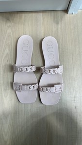 gucci nude slides