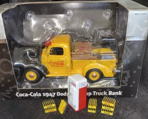 1947 Coca-Cola Pickup-Vending Machine & 8 Danbury Mint Coca-Cola Cases-2000-1996 - Picture 1 of 9