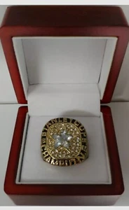 Joe Nieuwendyk - 1999 Dallas Stars Stanley Tassenring mit Holzvitrine - Bild 1 von 4