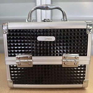 Joligrace Vanity Case - MakeUp Organiser - Black - Comes With Mirror - Picture 1 of 15
