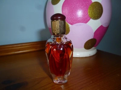 Victoria's Secret Rapture Perfume Spray 7.5ml Mini  Very Rare Smells Amazing - Image 1 of 3