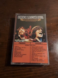 Chronicle Creedence Clearwater Revival Cassette 1976 Fantasy CCR Greatest Hits - Picture 1 of 4